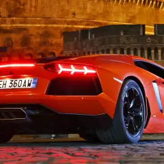 Ile kosztuje lamborghini aventador? Sprawdź ceny używanych modeli