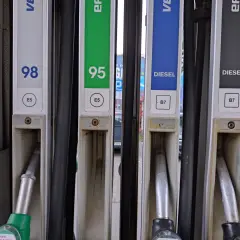 Czy Verva 98 to benzyna czy diesel? Poznaj kluczowe różnice