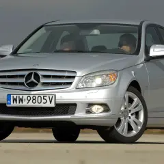 Mercedes C klasa W204 - które silniki są najlepsze dla Ciebie?