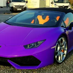 Ile kosztuje wypożyczenie lamborghini huracan? Odkryj ceny i warunki