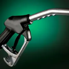 Olej napędowy to diesel czy benzyna? Poznaj kluczowe różnice
