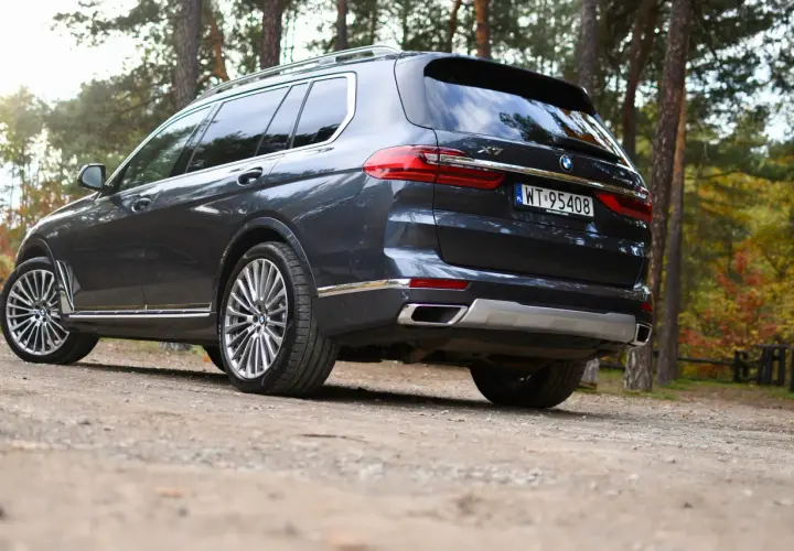 Ile kosztuje bmw x7? Sprawdź ceny i uniknij przepłacania