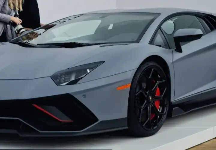 Ile koni mechanicznych ma Lamborghini? Zaskakujące różnice w mocach