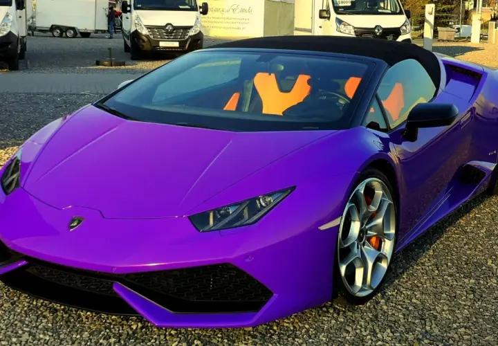 Ile kosztuje wypożyczenie lamborghini huracan? Odkryj ceny i warunki