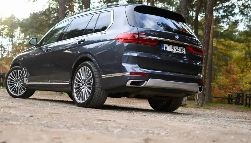 Ile kosztuje bmw x7? Sprawdź ceny i uniknij przepłacania