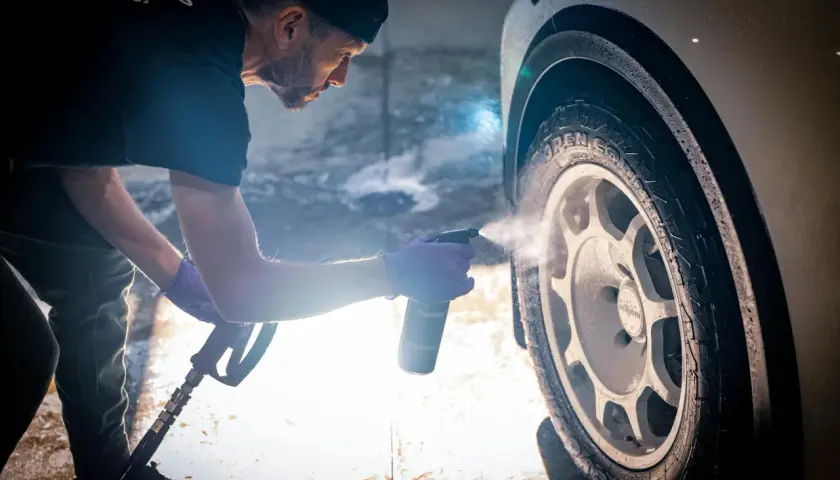 Jak zacząć przygodę z car detailingiem?