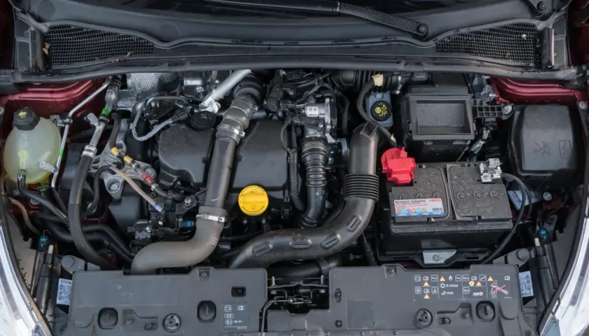 Zapchany filtr powietrza objawy diesel – jak uniknąć poważnych problemów