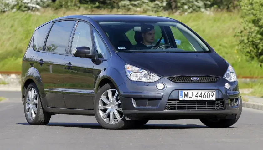 Ford S-Max jaki silnik wybrać? Porównanie opcji silnikowych