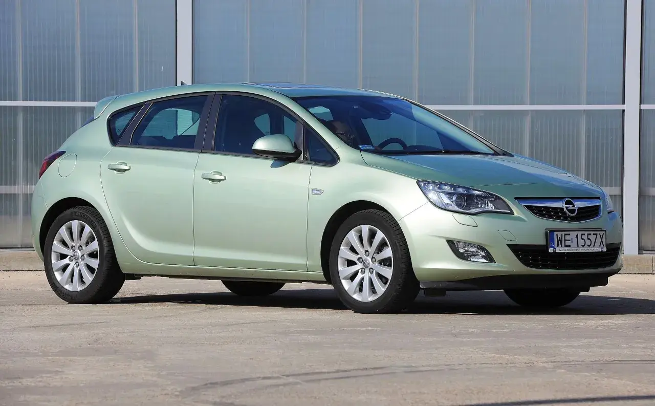 Opel Astra jaki silnik - wybierz najlepszą opcję dla siebie