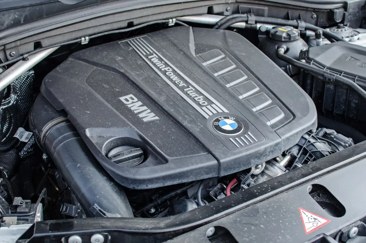 Silnik BMW TwinPower Turbo. Zastanawiasz się, ile wytrzyma silnik diesla? Ten wygląda na solidny.