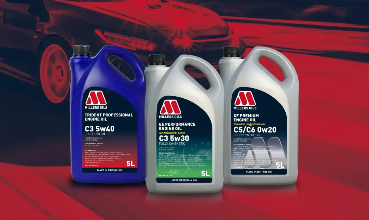 Trzy oleje silnikowe Millers Oils: Trident, EE Performance i XF Premium. Dobierz olej Millers Oils do swojego auta.